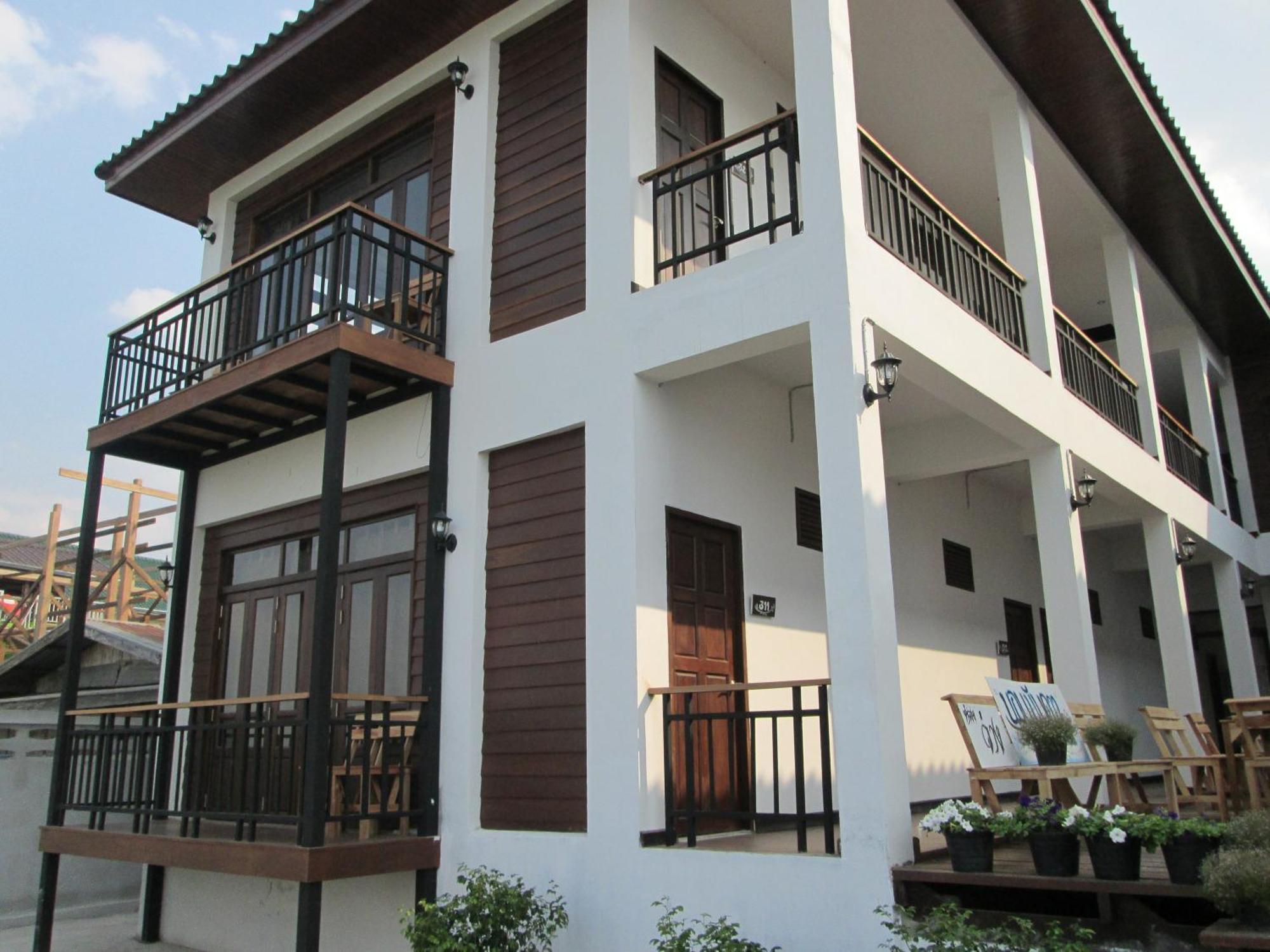 Norn Nab Dao Rimkhong Hotel Chiang Khan Exterior photo