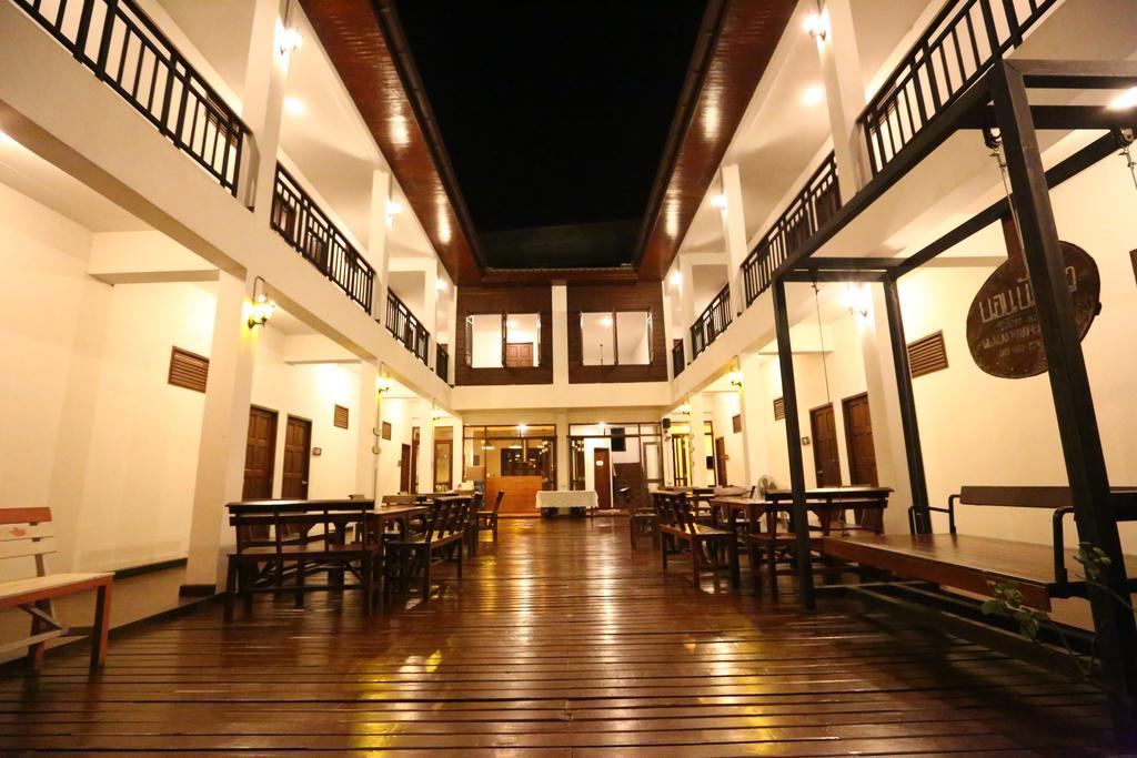 Norn Nab Dao Rimkhong Hotel Chiang Khan Exterior photo